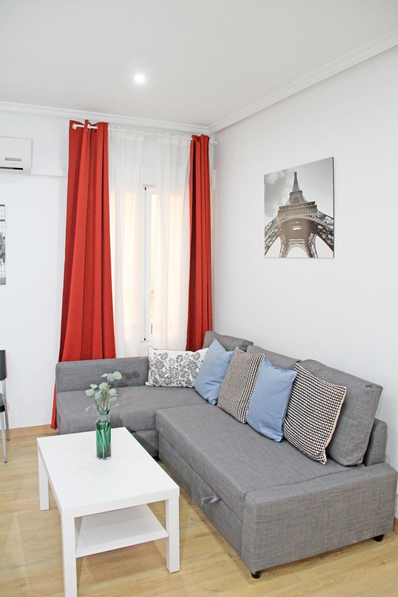 Lujosos Apartamentos En El Centro De Madrid Bagian luar foto