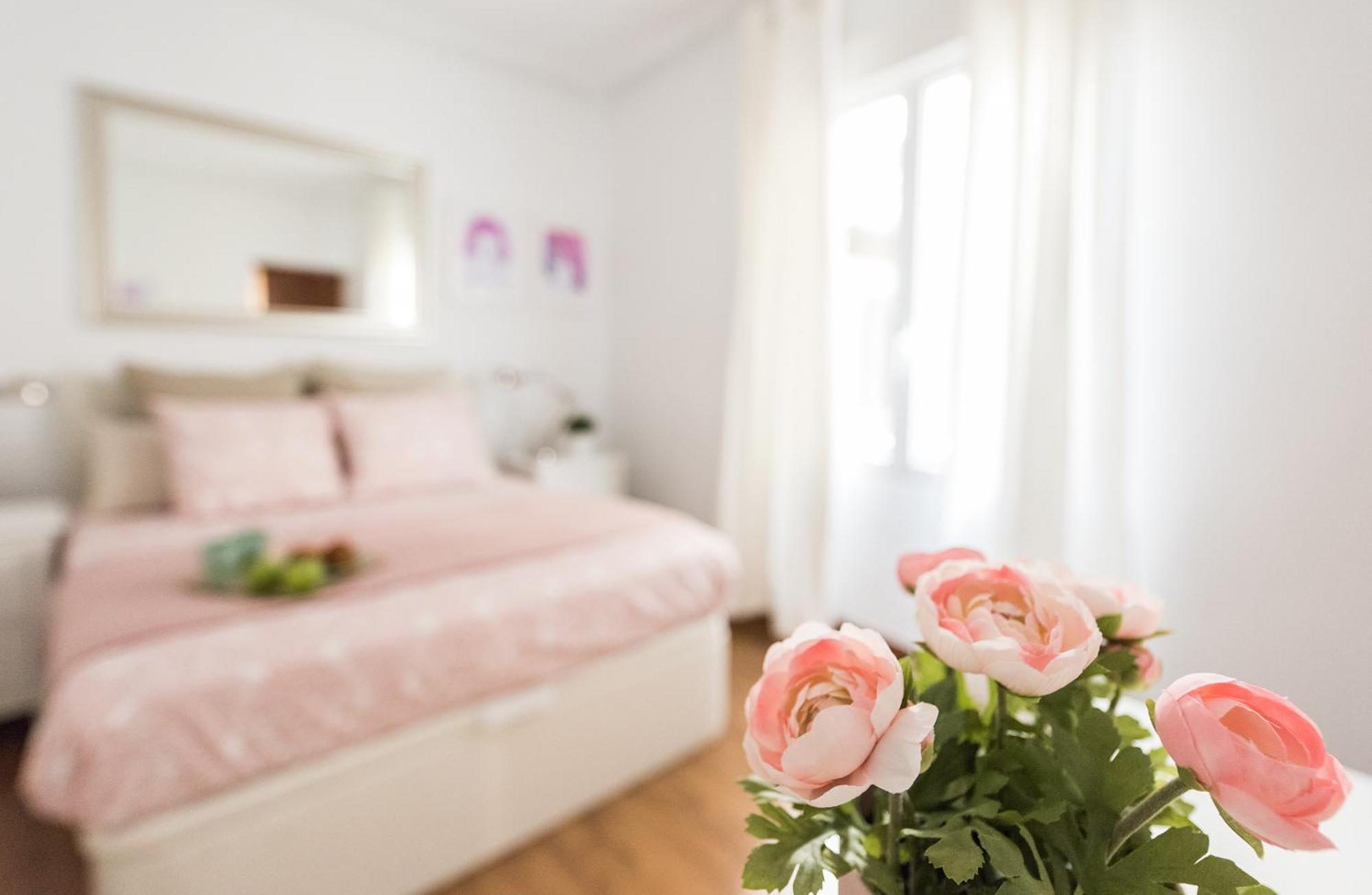 Lujosos Apartamentos En El Centro De Madrid Bagian luar foto