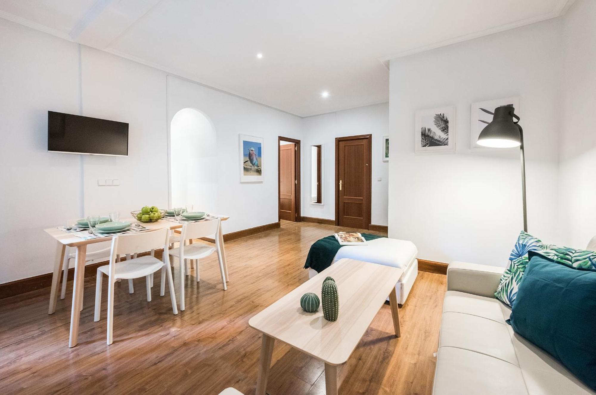 Lujosos Apartamentos En El Centro De Madrid Bagian luar foto