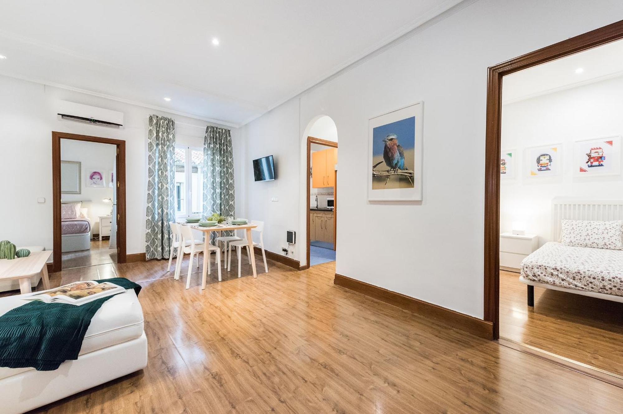 Lujosos Apartamentos En El Centro De Madrid Bagian luar foto