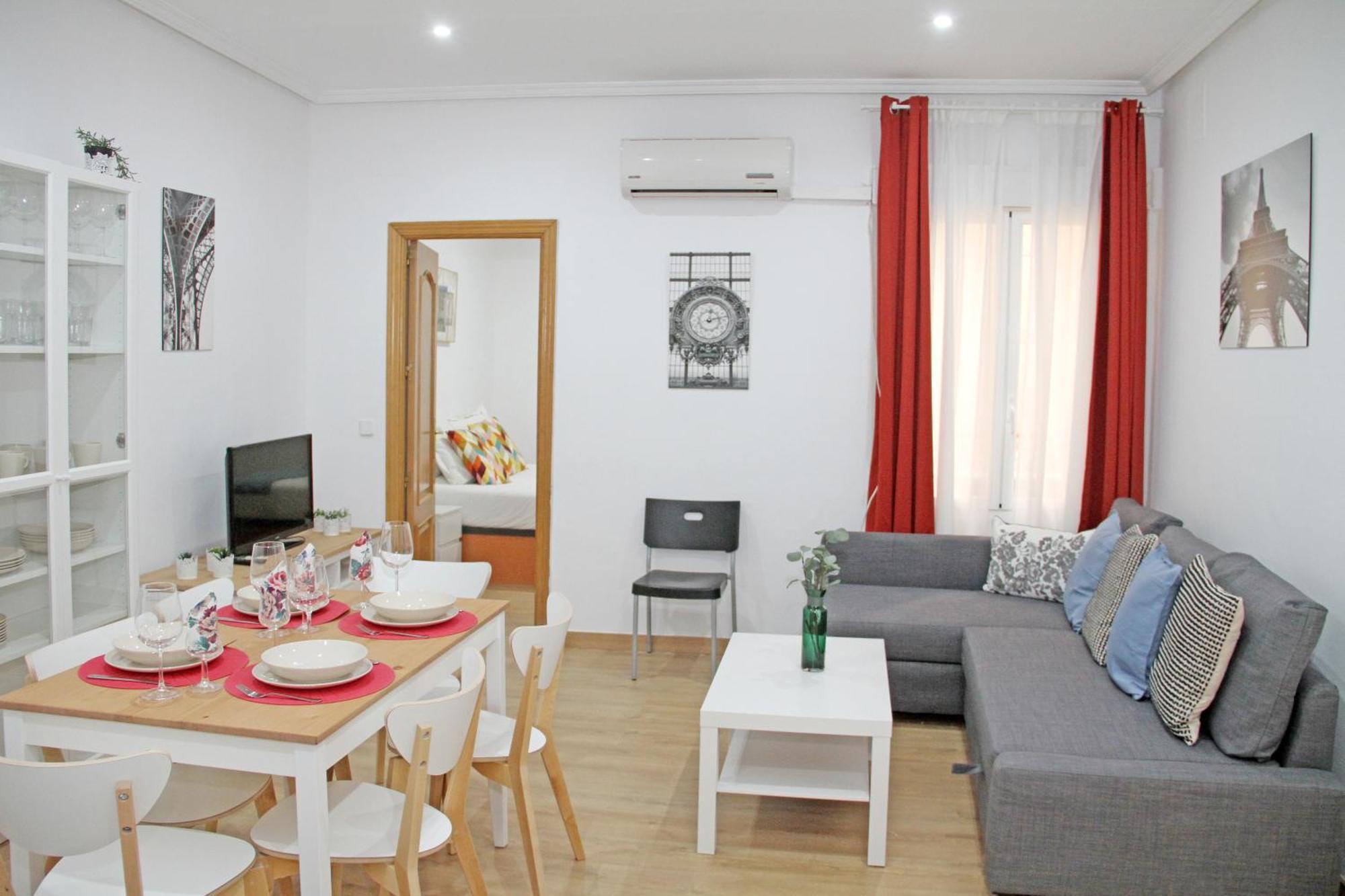 Lujosos Apartamentos En El Centro De Madrid Bagian luar foto